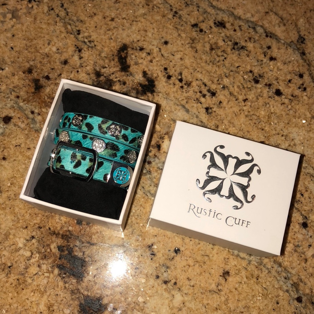 BRAND NEW RUSTIC CUFF! COMES IN BOX